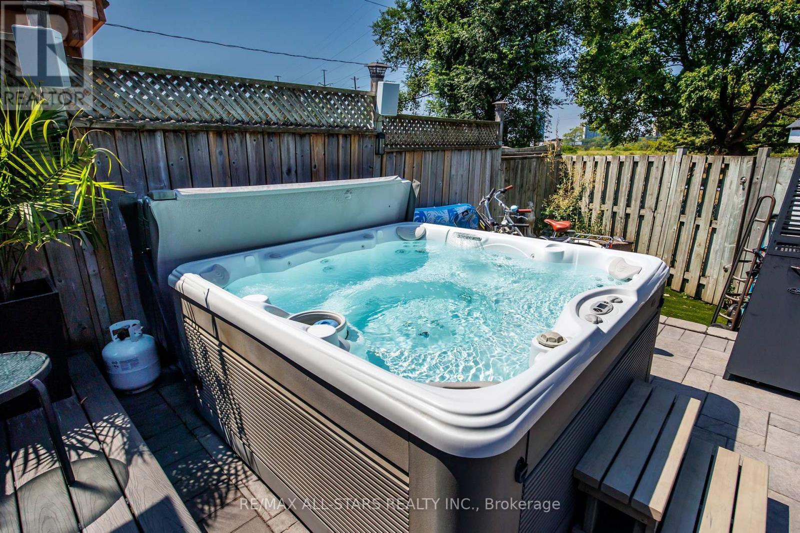 Hot Tub - 10 Sufi Crescent, Toronto, ON - Outdoor With Deck Patio Veranda