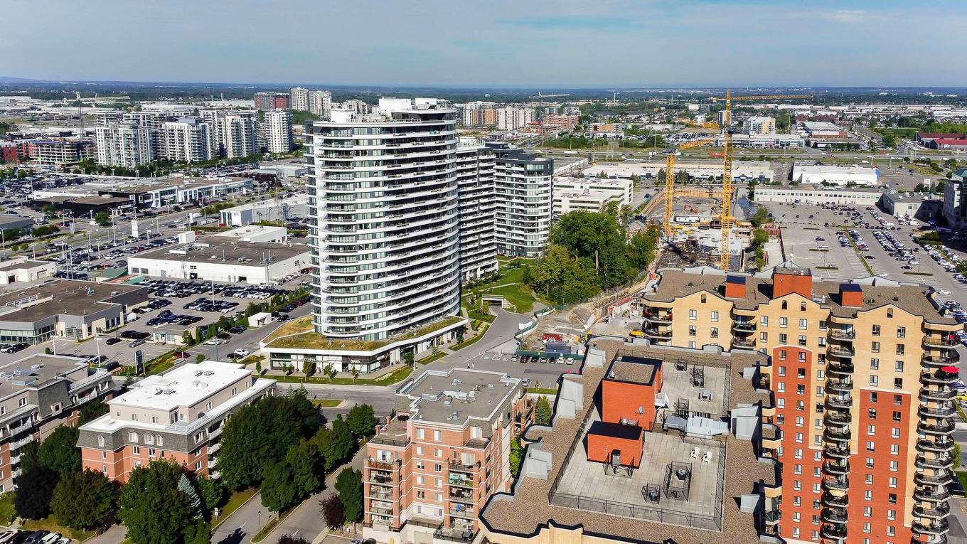 Vue d'ensemble - 901-3330 Boul. Le Carrefour, Laval (Chomedey), QC - Outdoor With View