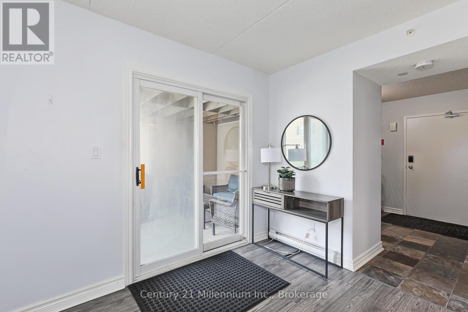 Walk Out - 118 - 169 Jozo Weider Boulevard, Blue Mountains, ON - Indoor Photo Showing Other Room