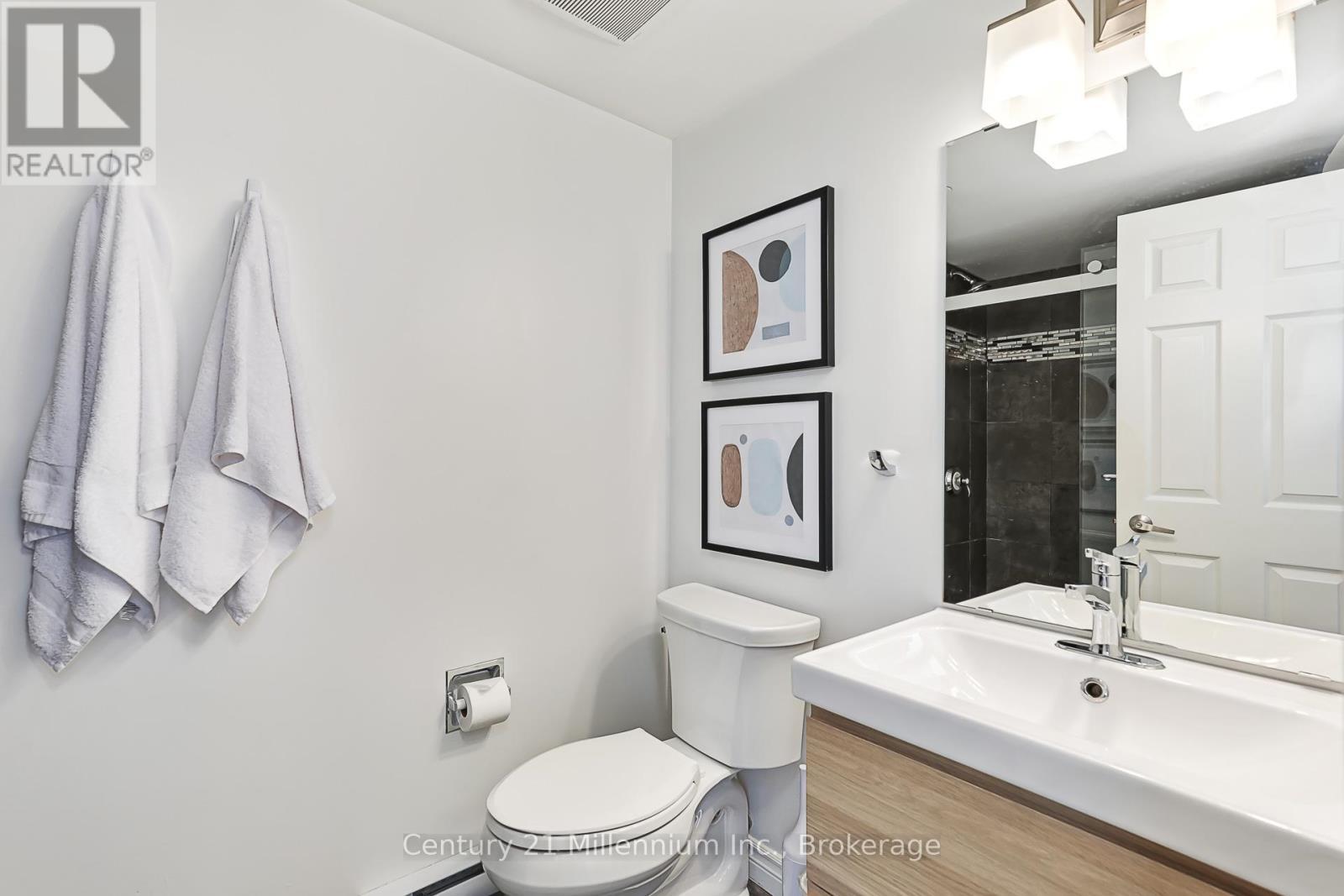 118 - 169 Jozo Weider Boulevard, Blue Mountains, ON - Indoor Photo Showing Bathroom