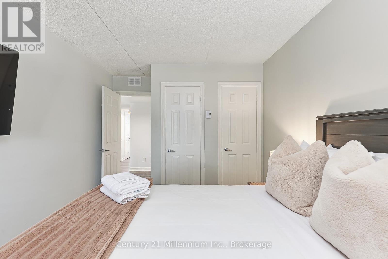 118 - 169 Jozo Weider Boulevard, Blue Mountains, ON - Indoor Photo Showing Bedroom