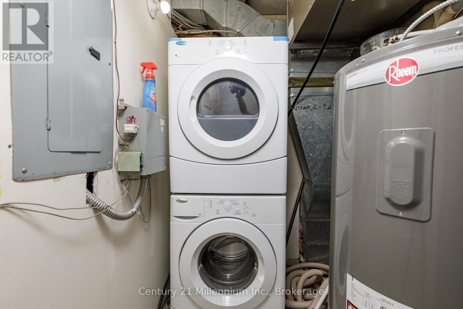 118 - 169 Jozo Weider Boulevard, Blue Mountains, ON - Indoor Photo Showing Laundry Room