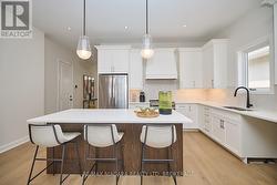 Maple End Model - Finishes may vary -