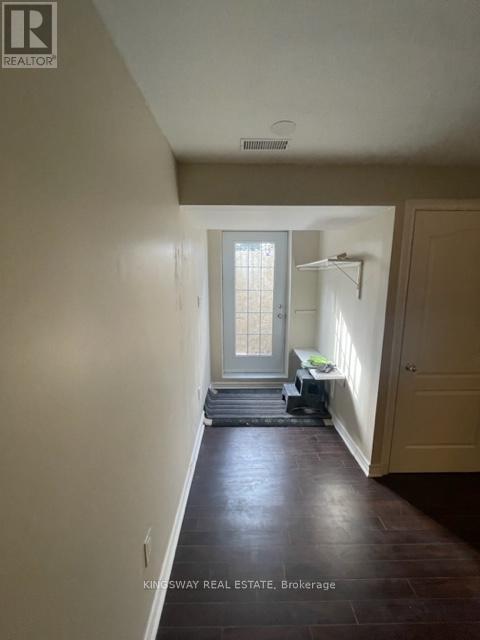 3194 World Series Court, Mississauga, ON - Indoor Photo Showing Other Room