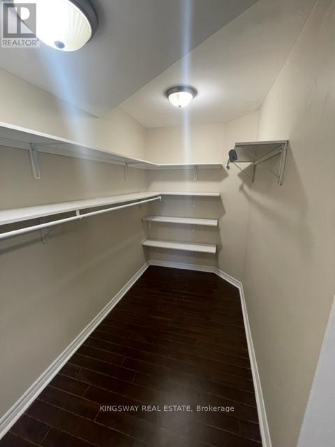 3194 World Series Court, Mississauga, ON - Indoor With Storage