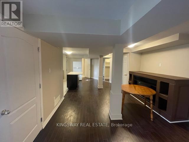 3194 World Series Court, Mississauga, ON - Indoor Photo Showing Other Room