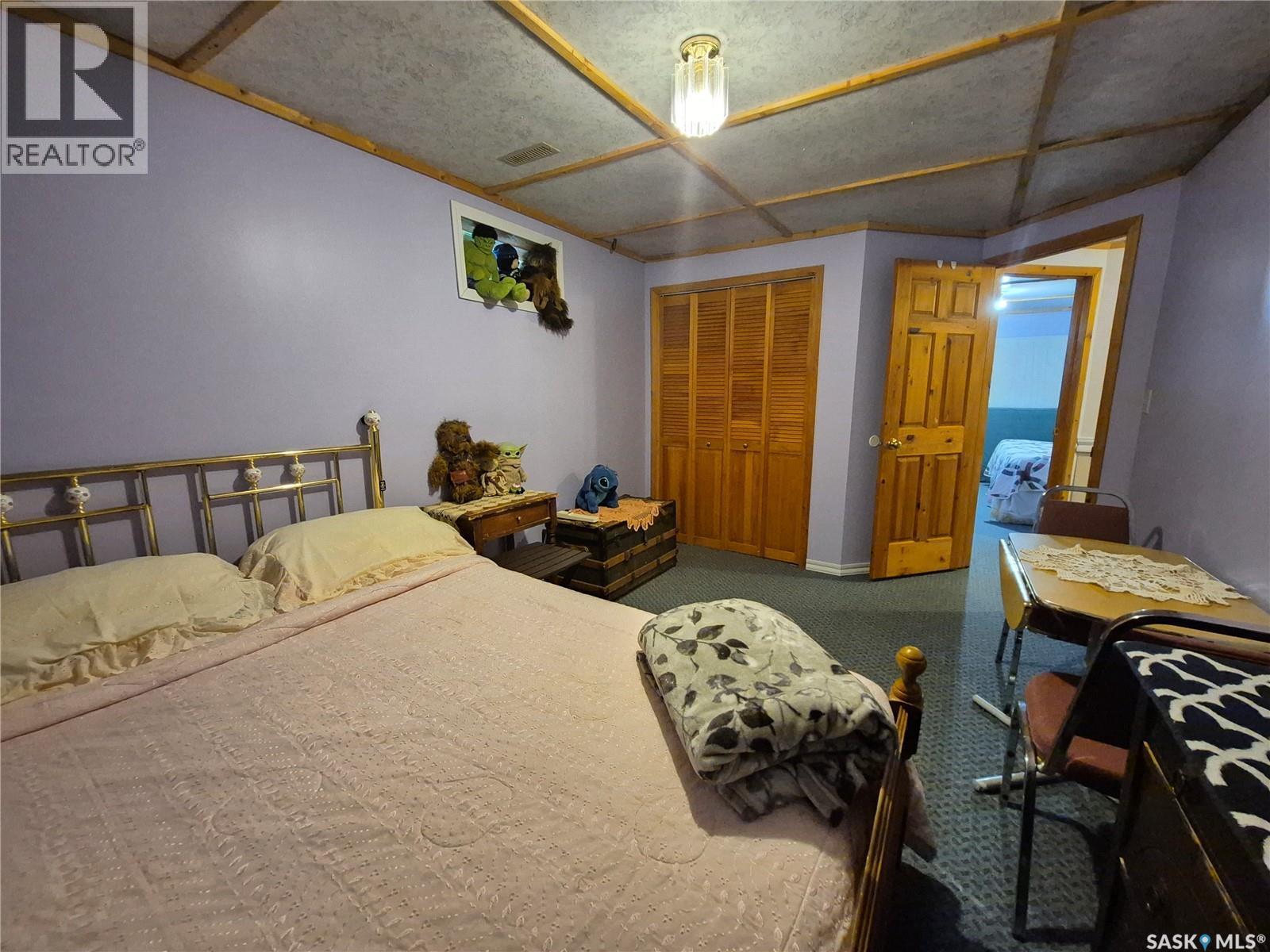 713 Railway Avenue, Midale, SK - Indoor Photo Showing Other Room