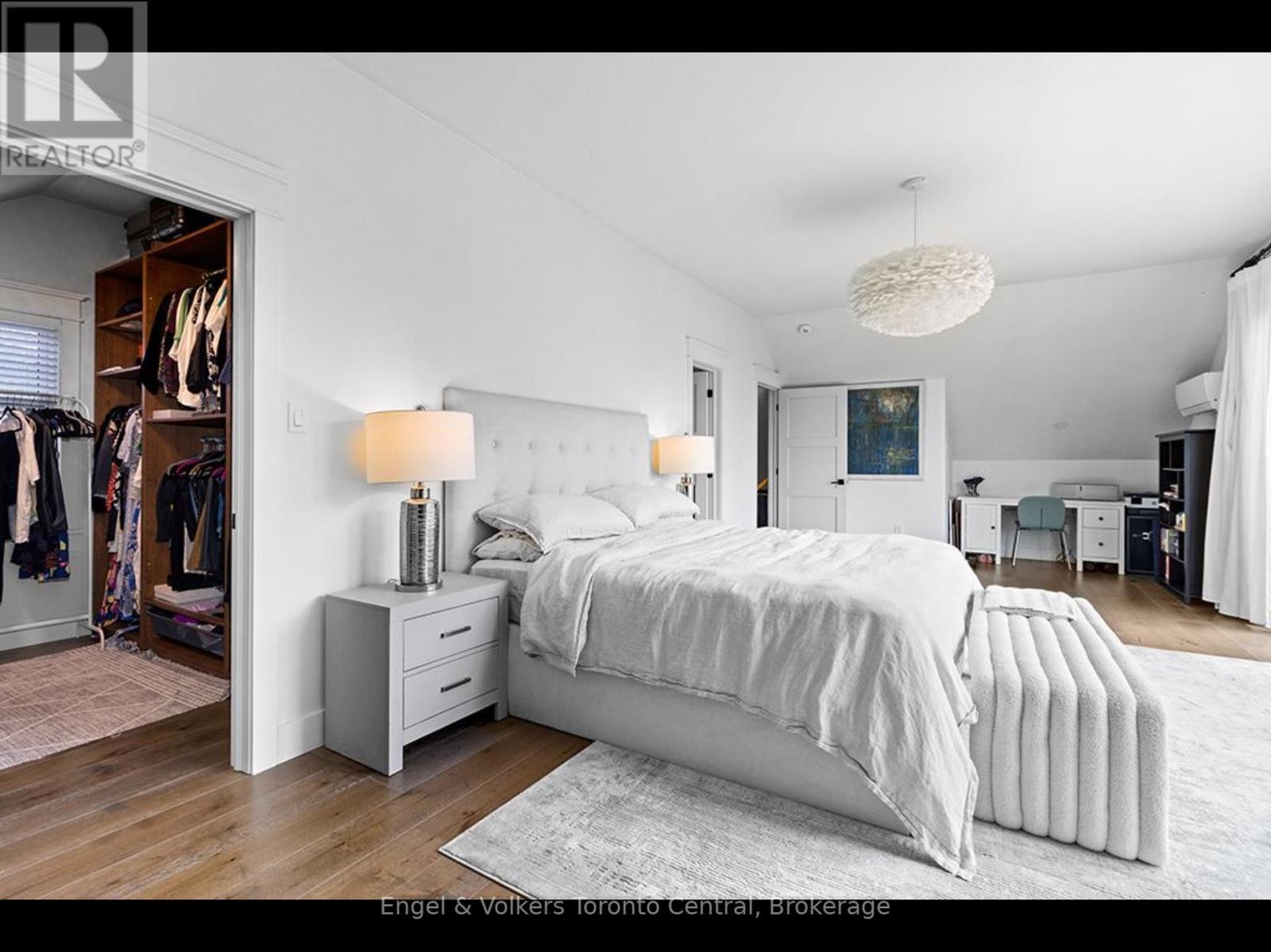 9 Osprey Way, Georgian Bay (Baxter), ON - Indoor Photo Showing Bedroom