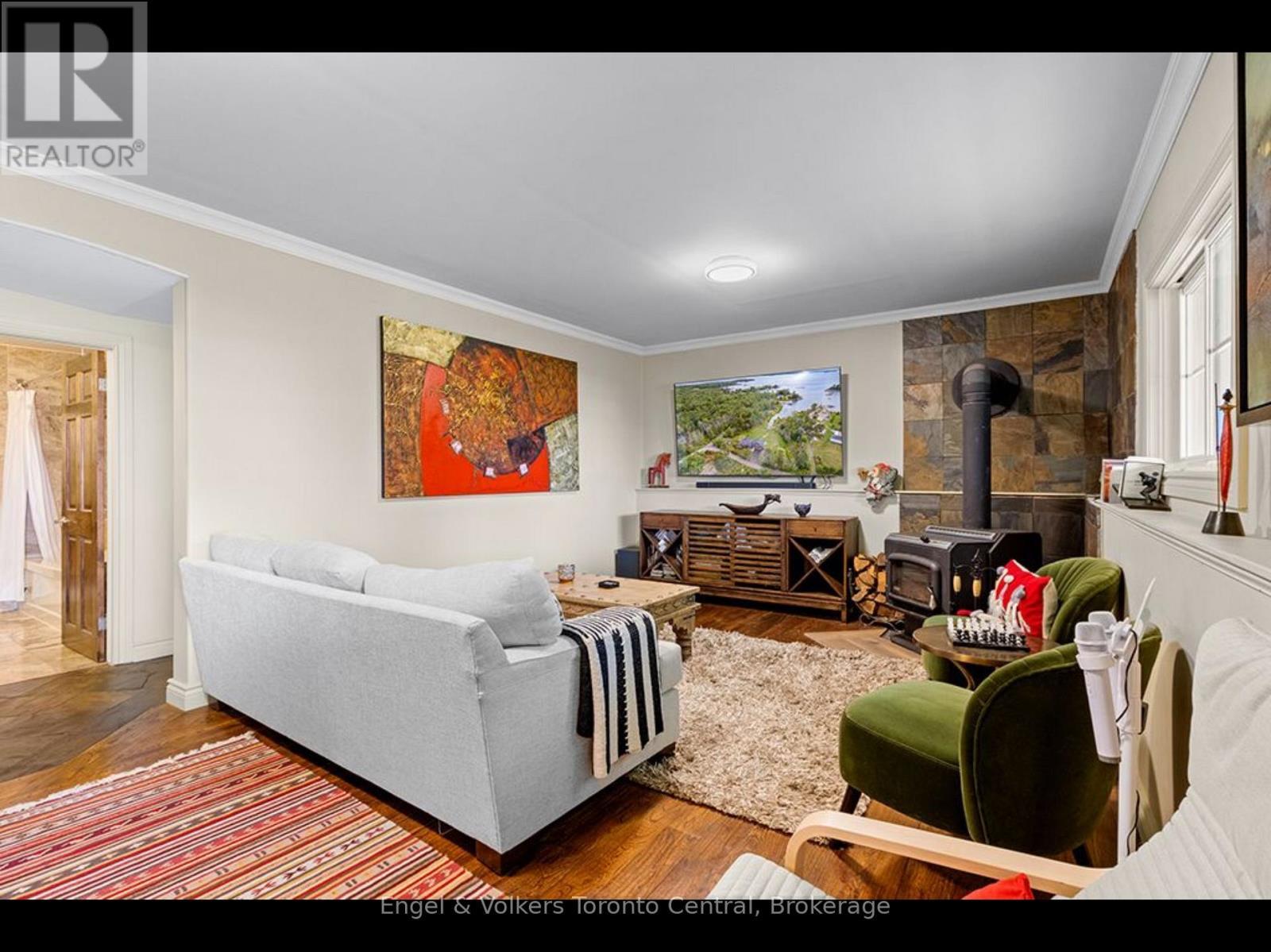 9 Osprey Way, Georgian Bay (Baxter), ON - Indoor Photo Showing Living Room