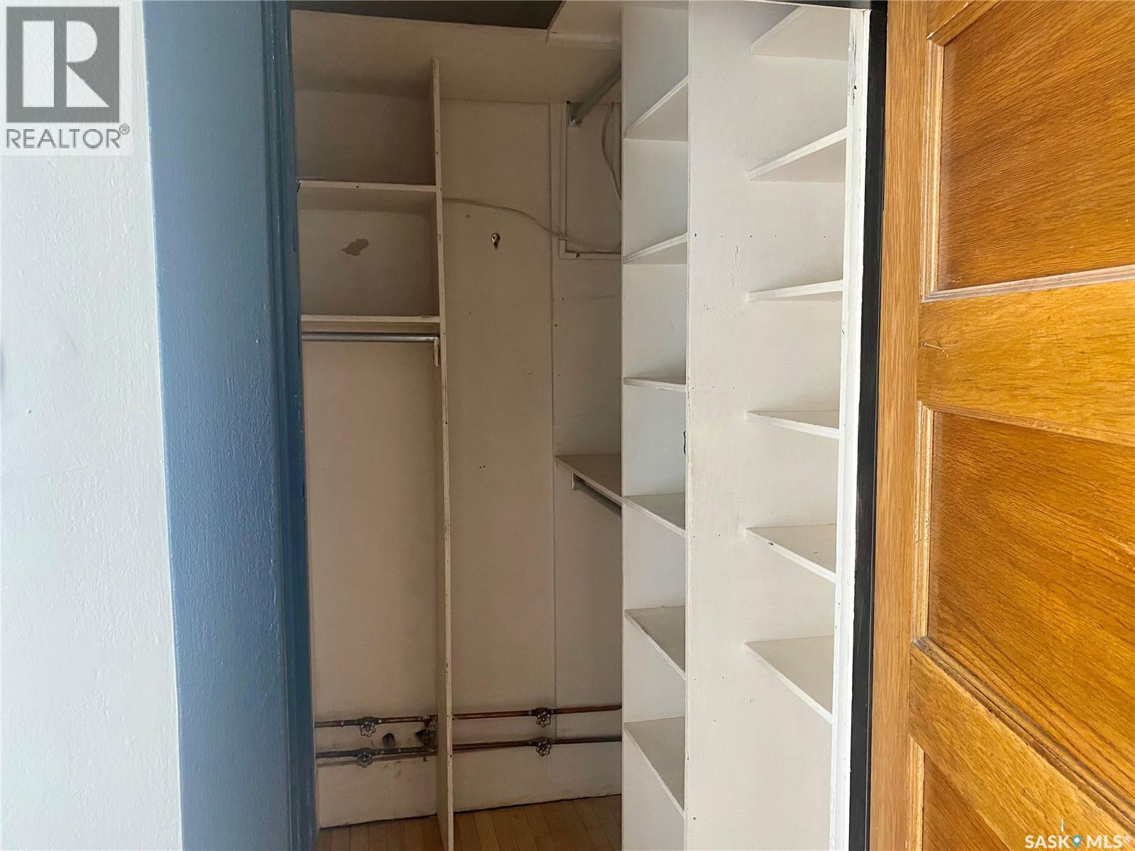 19 2201 14Th Avenue, Regina, SK - Indoor