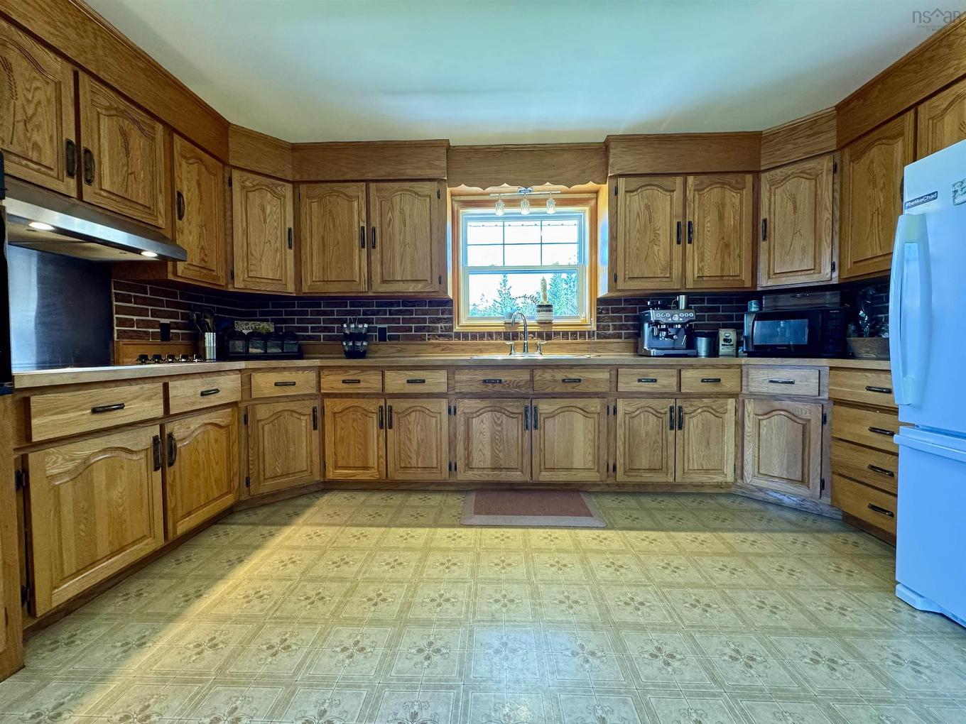 5105 Highway 320, Arichat, NS