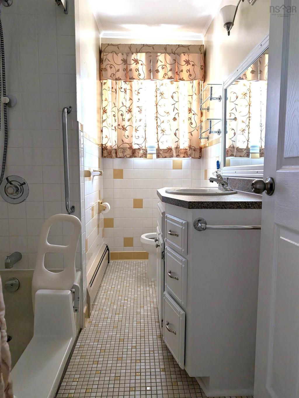 304 Astral Drive, Cole Harbour, NS