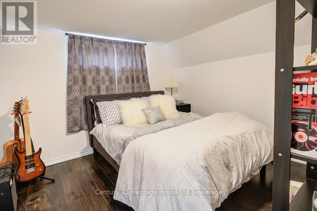 484731 Sweaburg Road, South-West Oxford (Sweaburg), ON - Indoor Photo Showing Bedroom