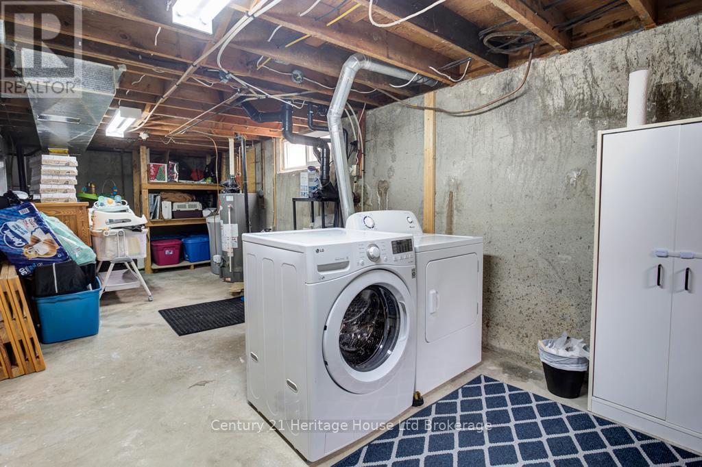 484731 Sweaburg Road, South-West Oxford (Sweaburg), ON - Indoor Photo Showing Laundry Room