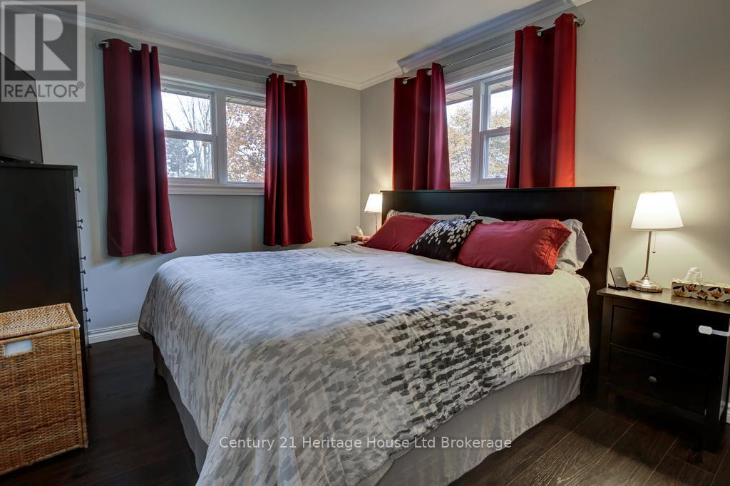 484731 Sweaburg Road, South-West Oxford (Sweaburg), ON - Indoor Photo Showing Bedroom