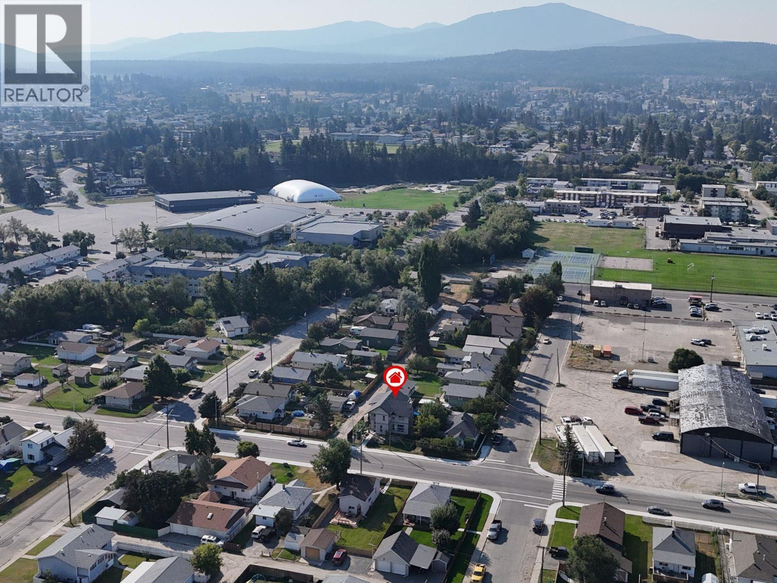 1605 4Th Street N, Cranbrook, BC - Outdoor With View