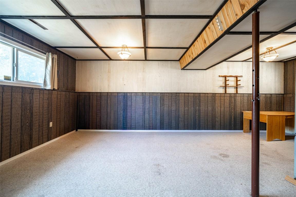 4402 16 Avenue, Vernon, BC - Indoor Photo Showing Other Room