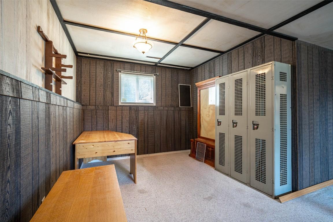 4402 16 Avenue, Vernon, BC - Indoor Photo Showing Other Room