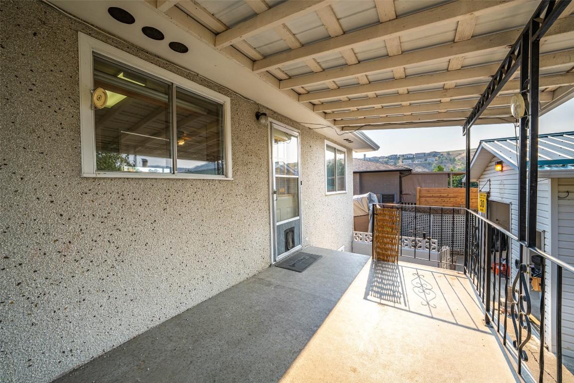 4402 16 Avenue, Vernon, BC - Outdoor With Deck Patio Veranda With Exterior