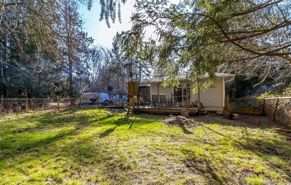 4547 Callow Rd, Bowser, BC