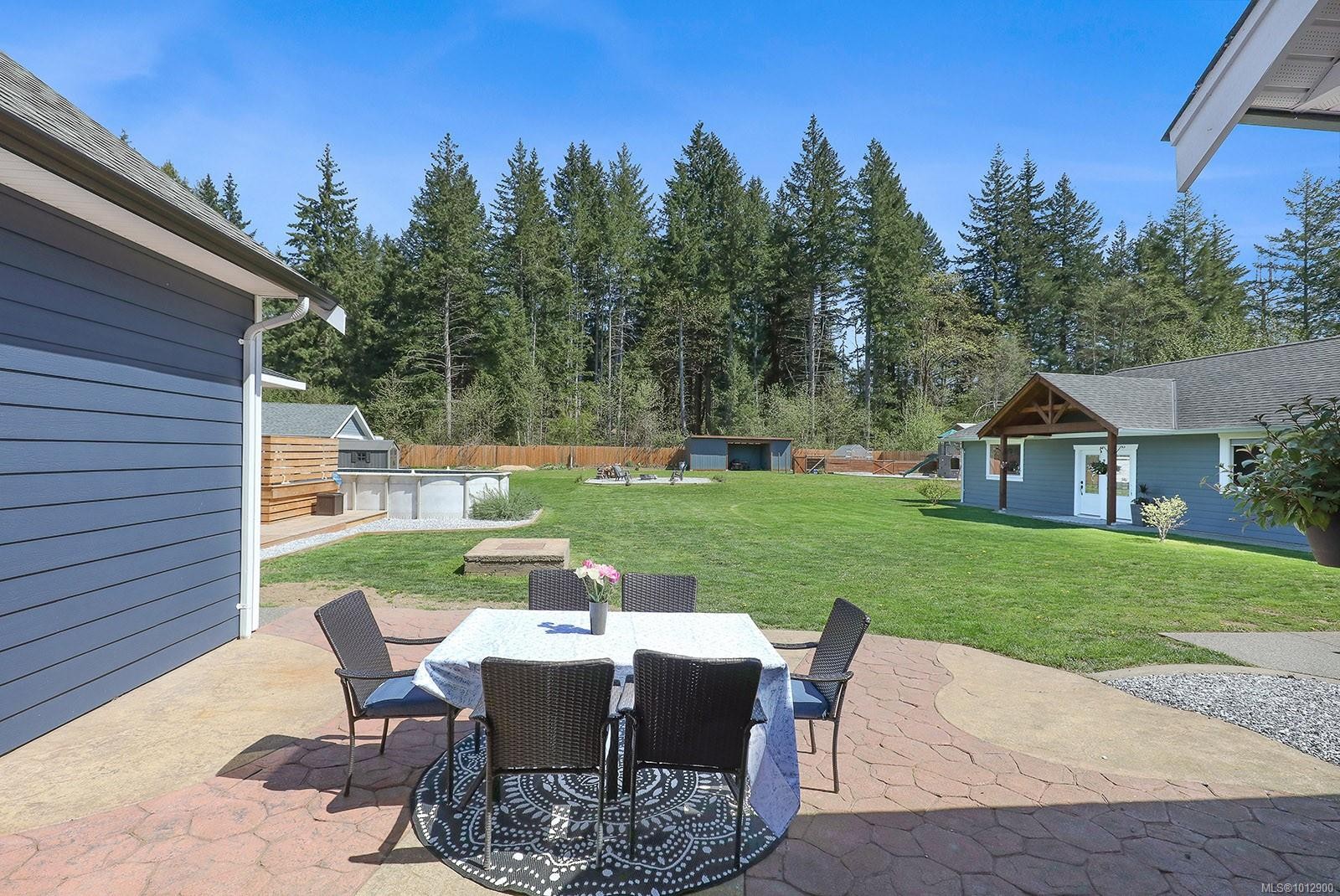 2495 Graham Rd, Courtenay, BC