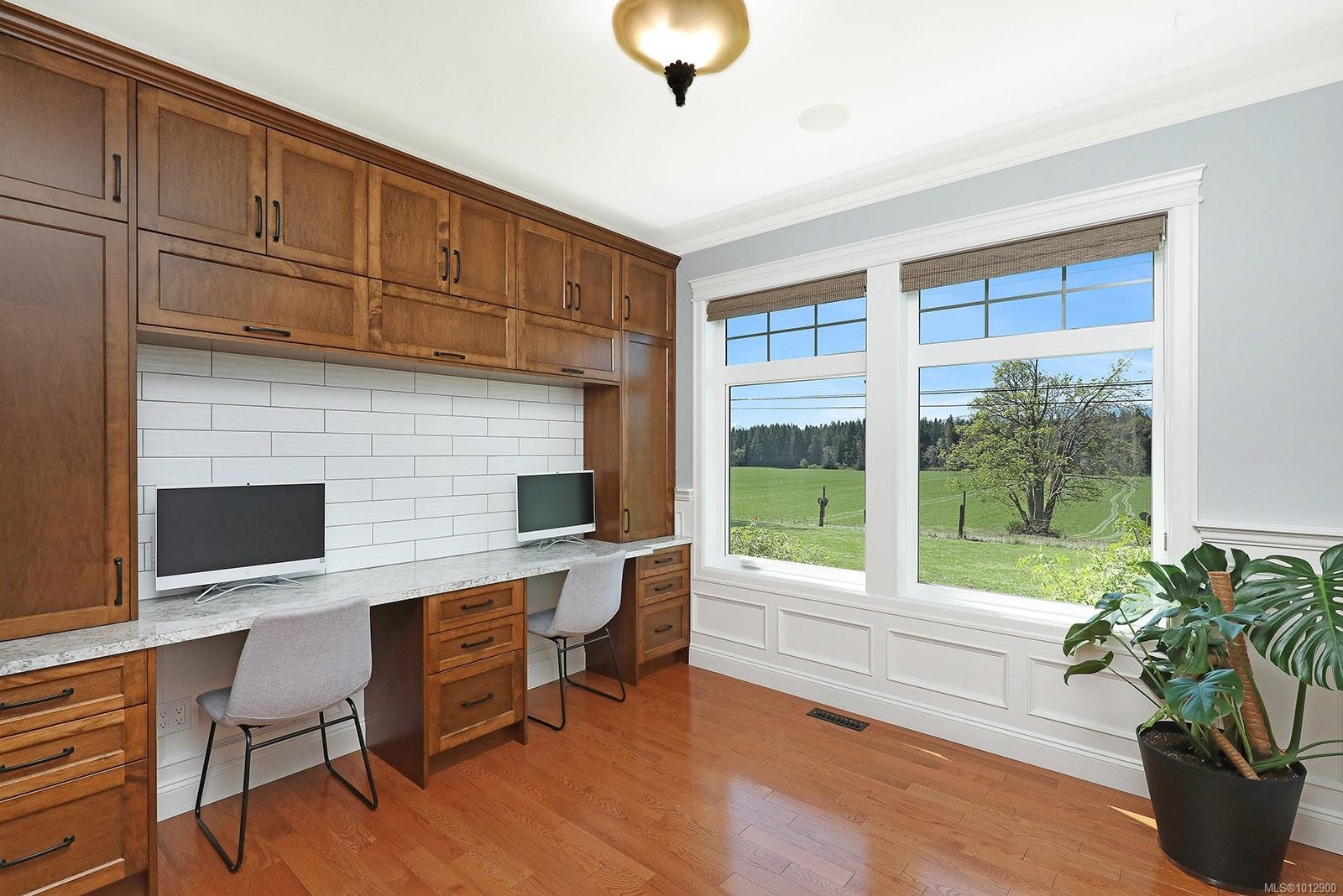 2495 Graham Rd, Courtenay, BC