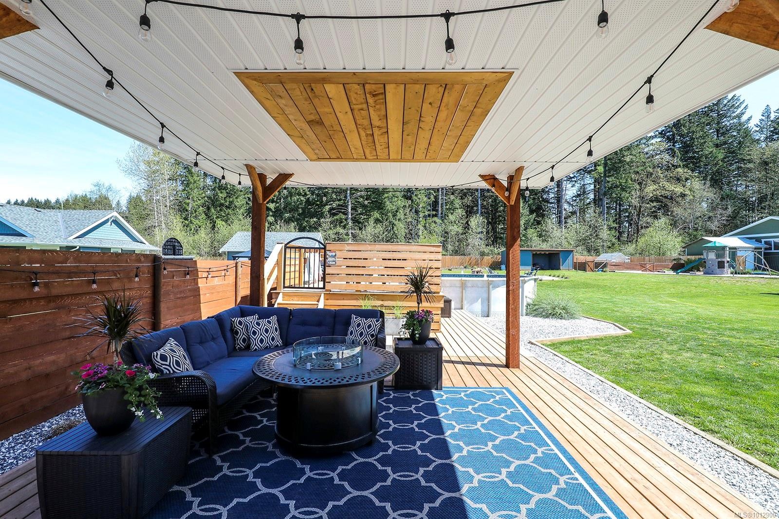 2495 Graham Rd, Courtenay, BC