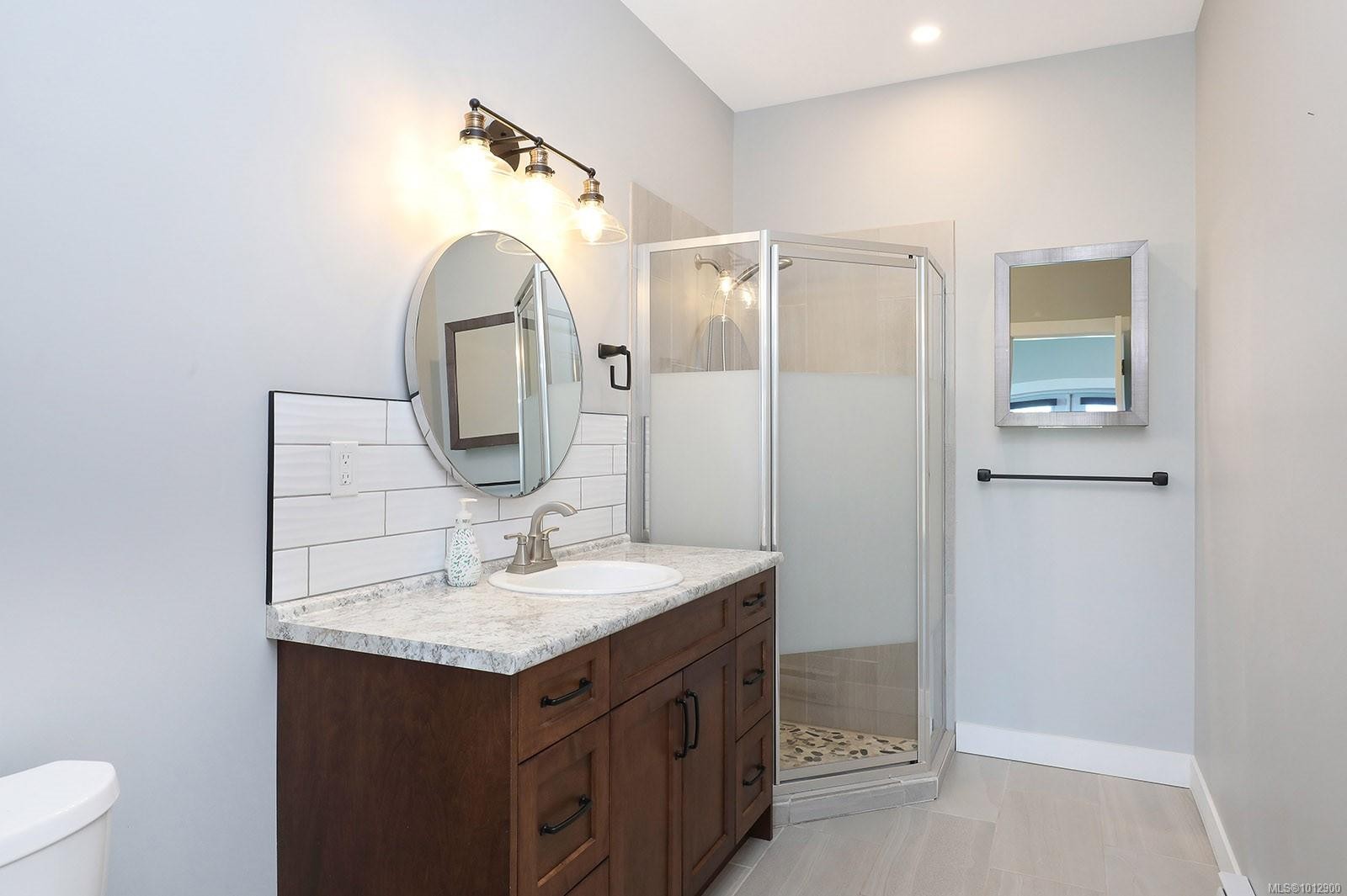 2495 Graham Rd, Courtenay, BC