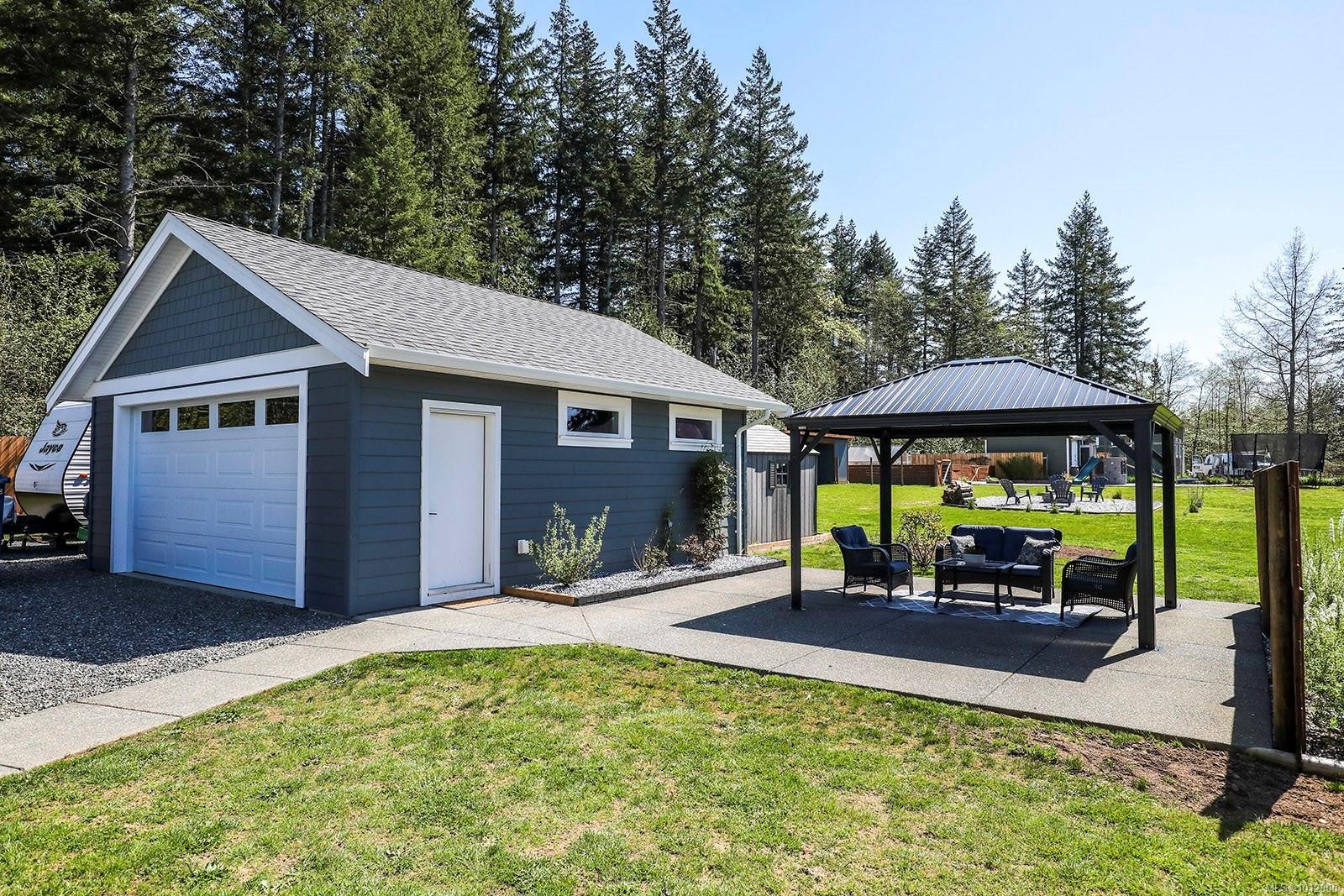 2495 Graham Rd, Courtenay, BC