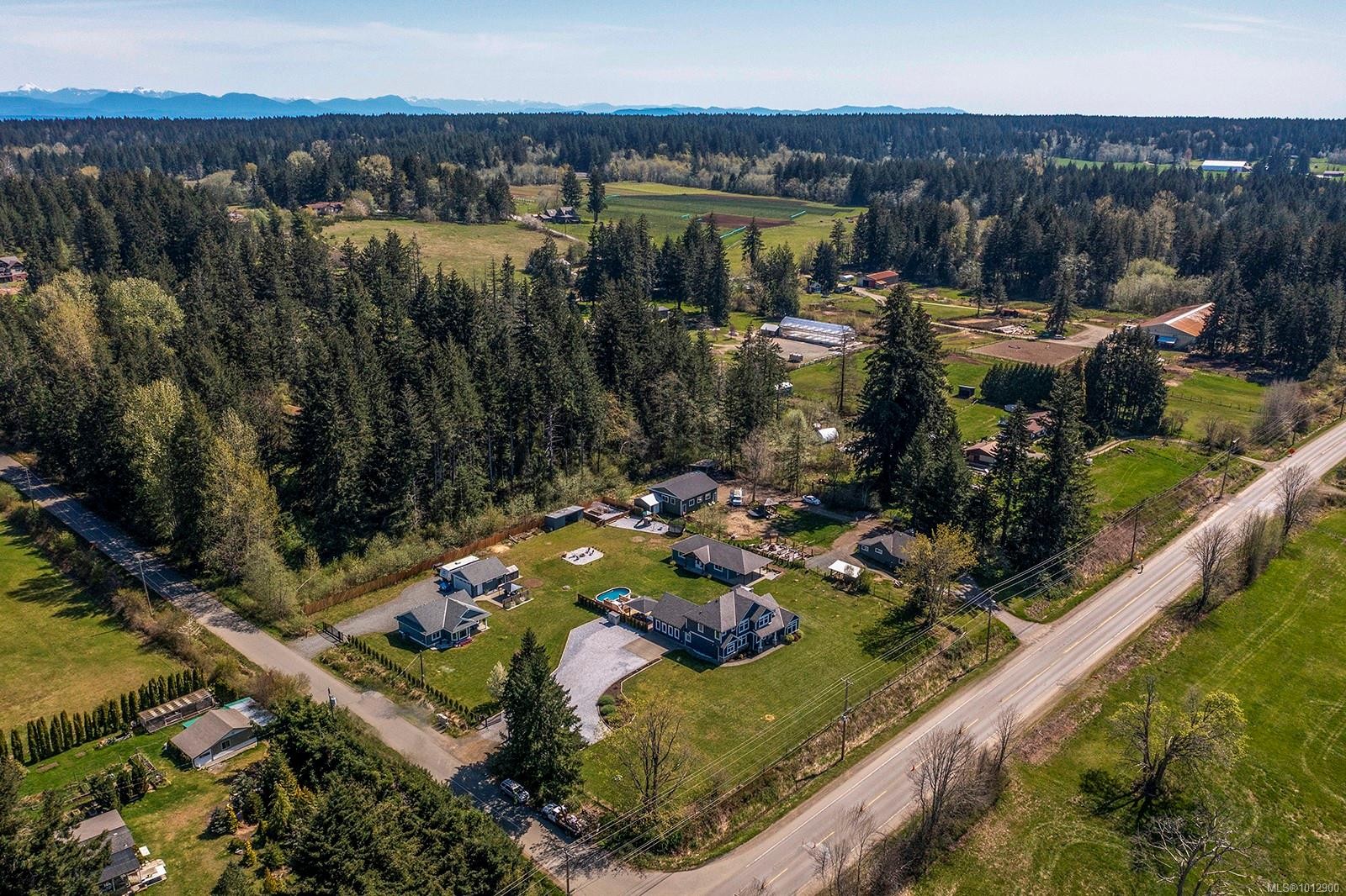 2495 Graham Rd, Courtenay, BC