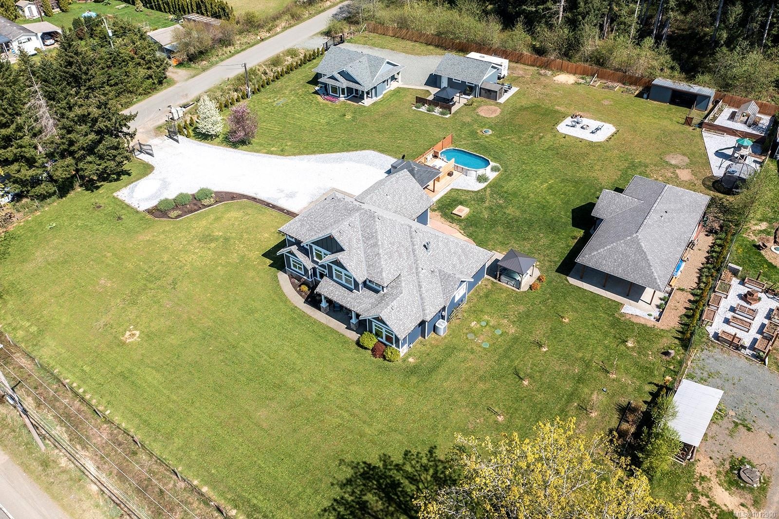 2495 Graham Rd, Courtenay, BC