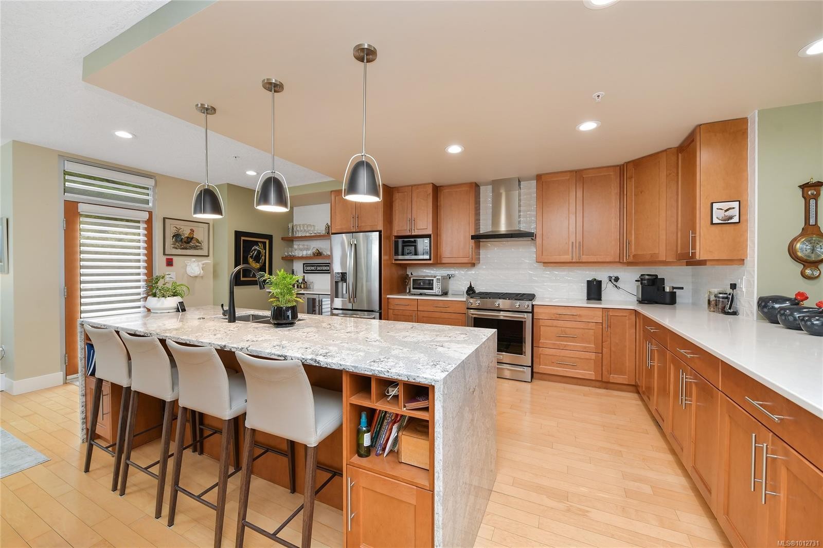 5336 Sayward Hill Cres, Saanich, BC