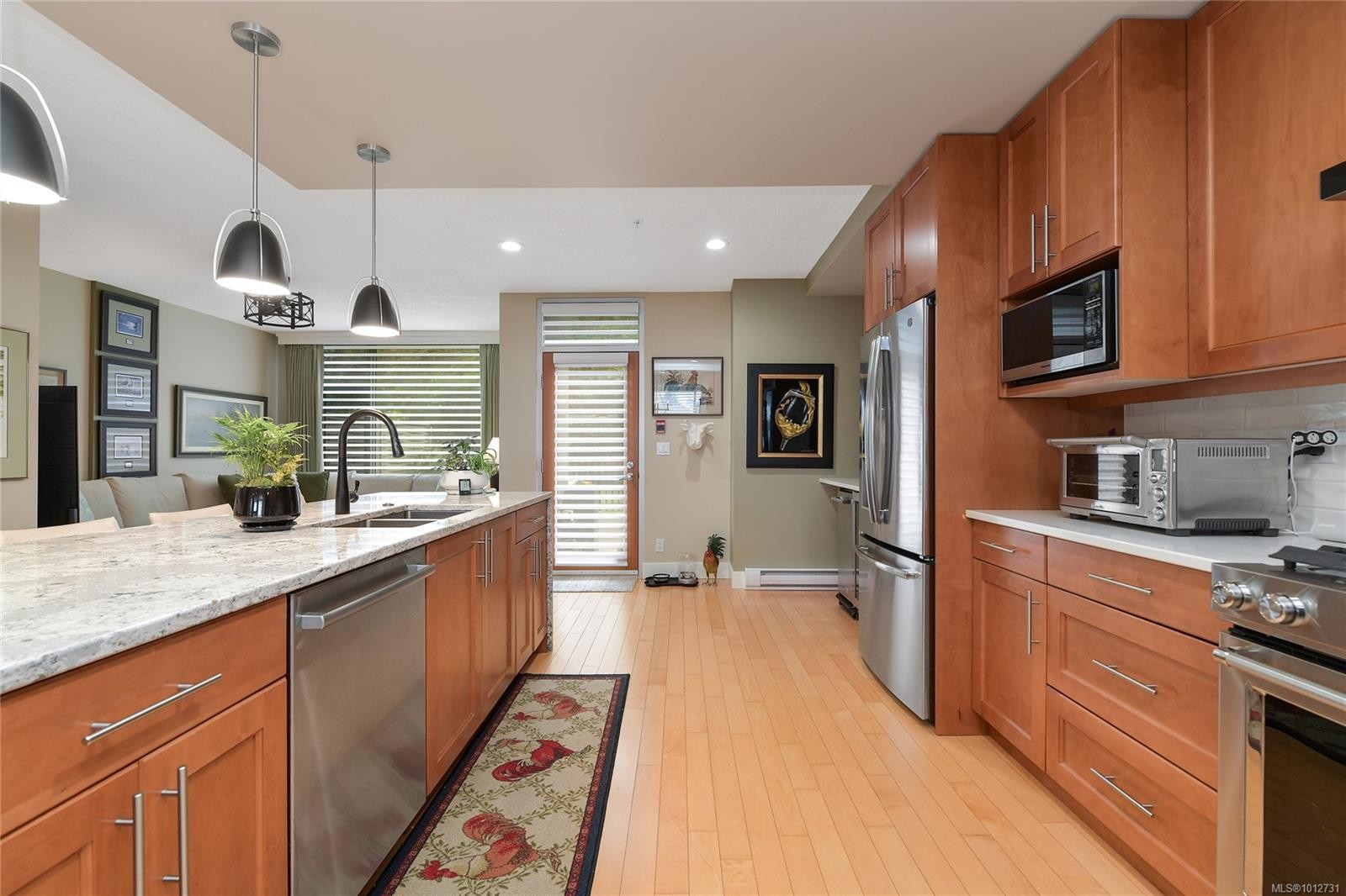 5336 Sayward Hill Cres, Saanich, BC