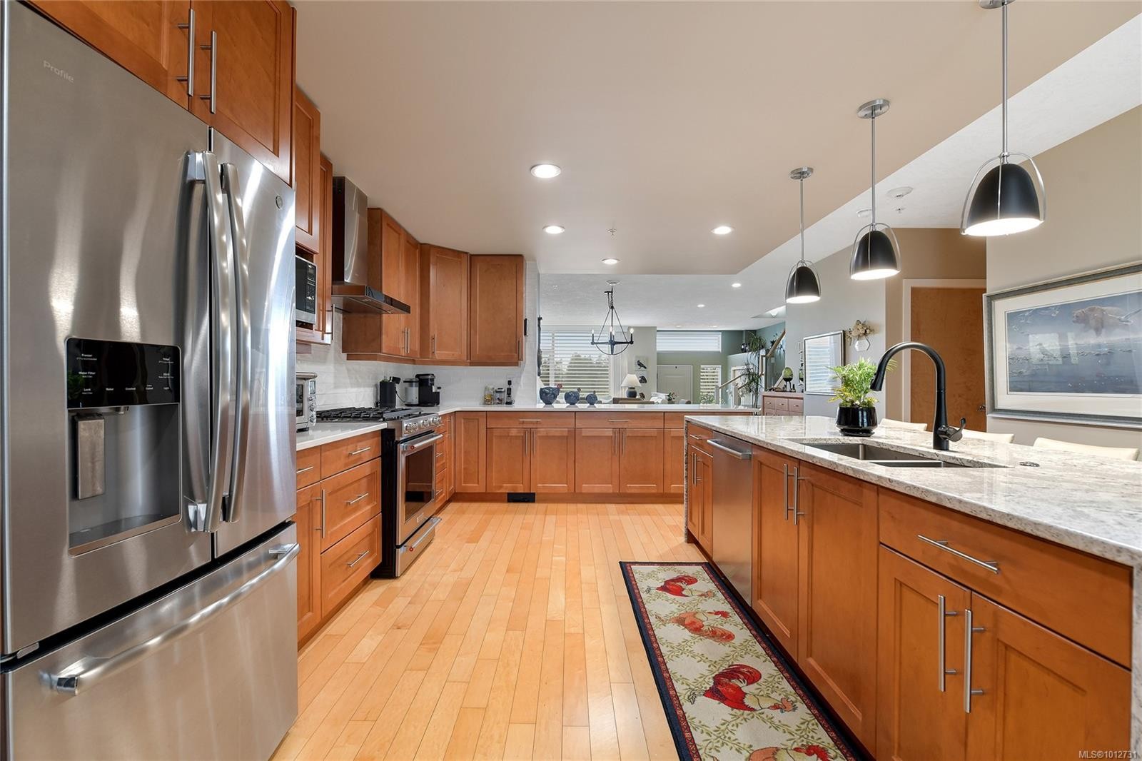 5336 Sayward Hill Cres, Saanich, BC