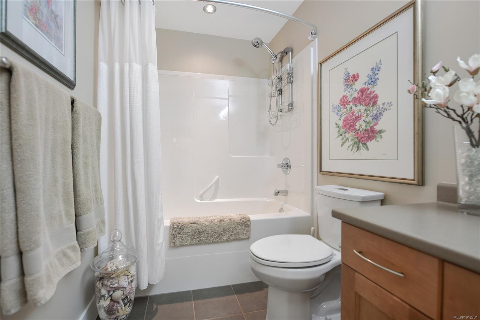 5336 Sayward Hill Cres, Saanich, BC