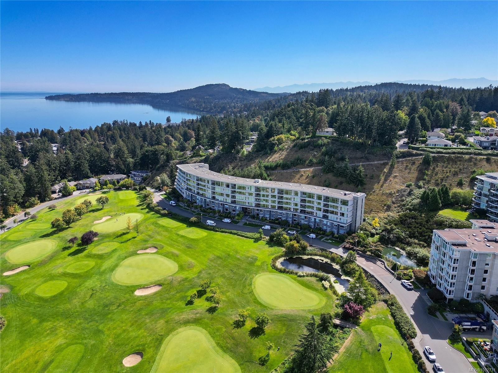 5336 Sayward Hill Cres, Saanich, BC