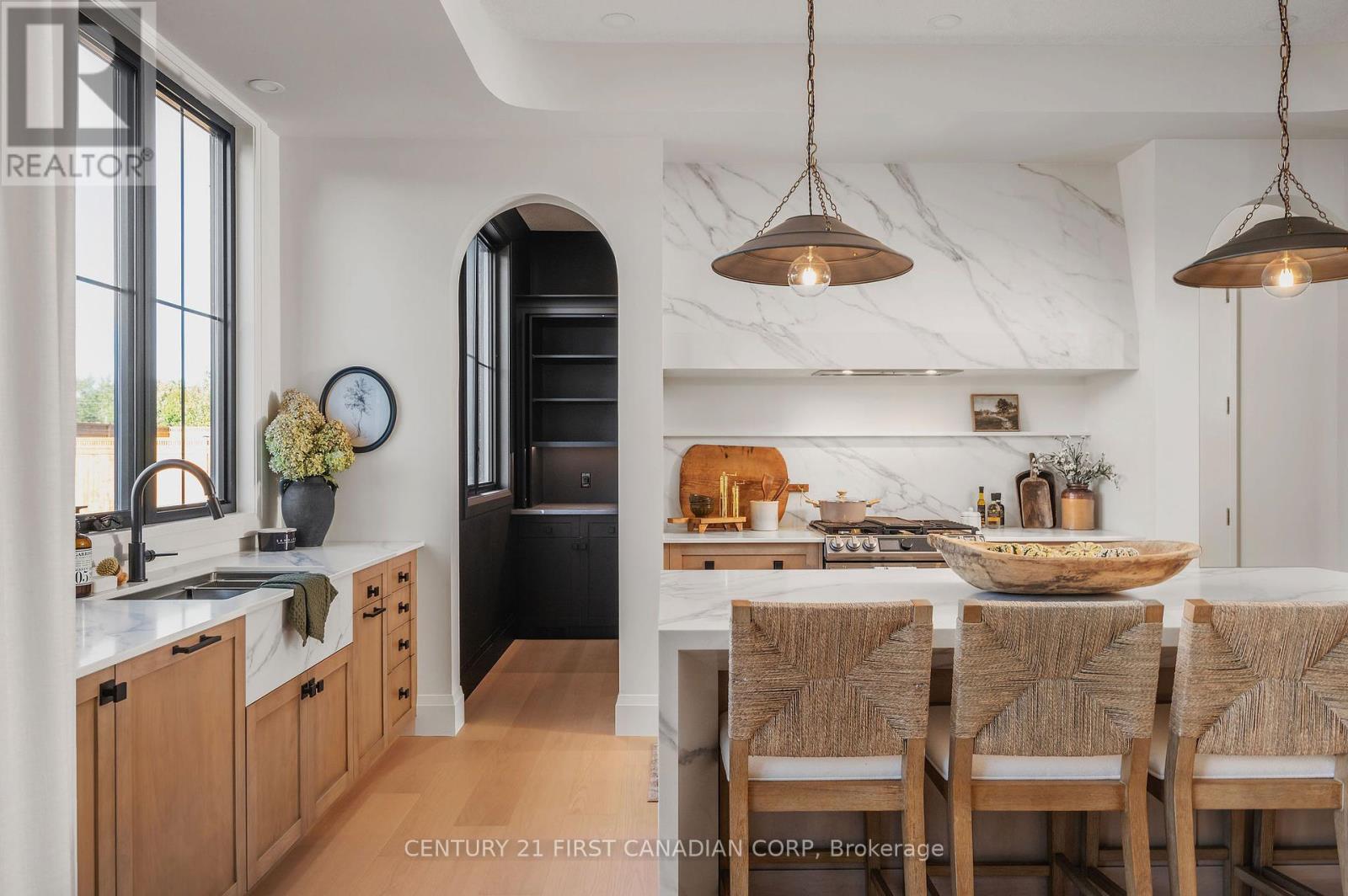 Lot 31 White Pine Street, London North (North S), ON - Indoor Photo Showing Dining Room