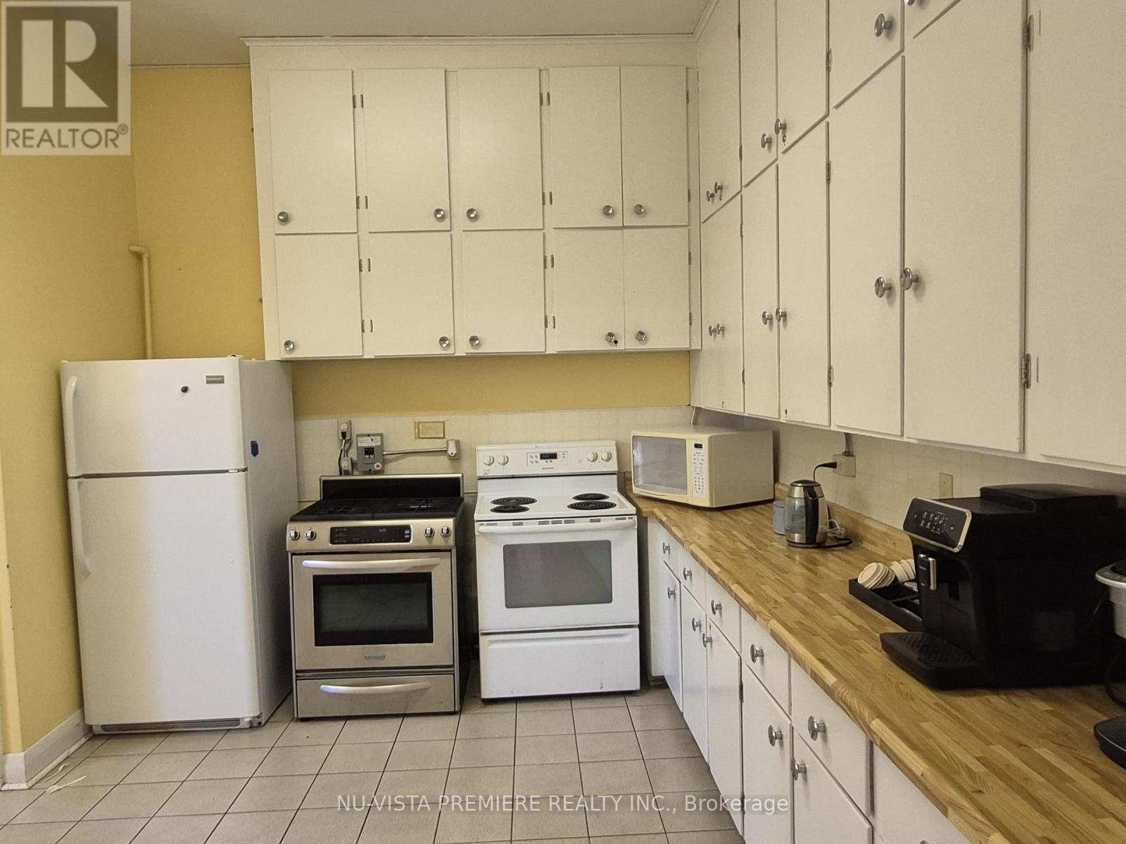 1204 Richmond Street, London North (North A), ON