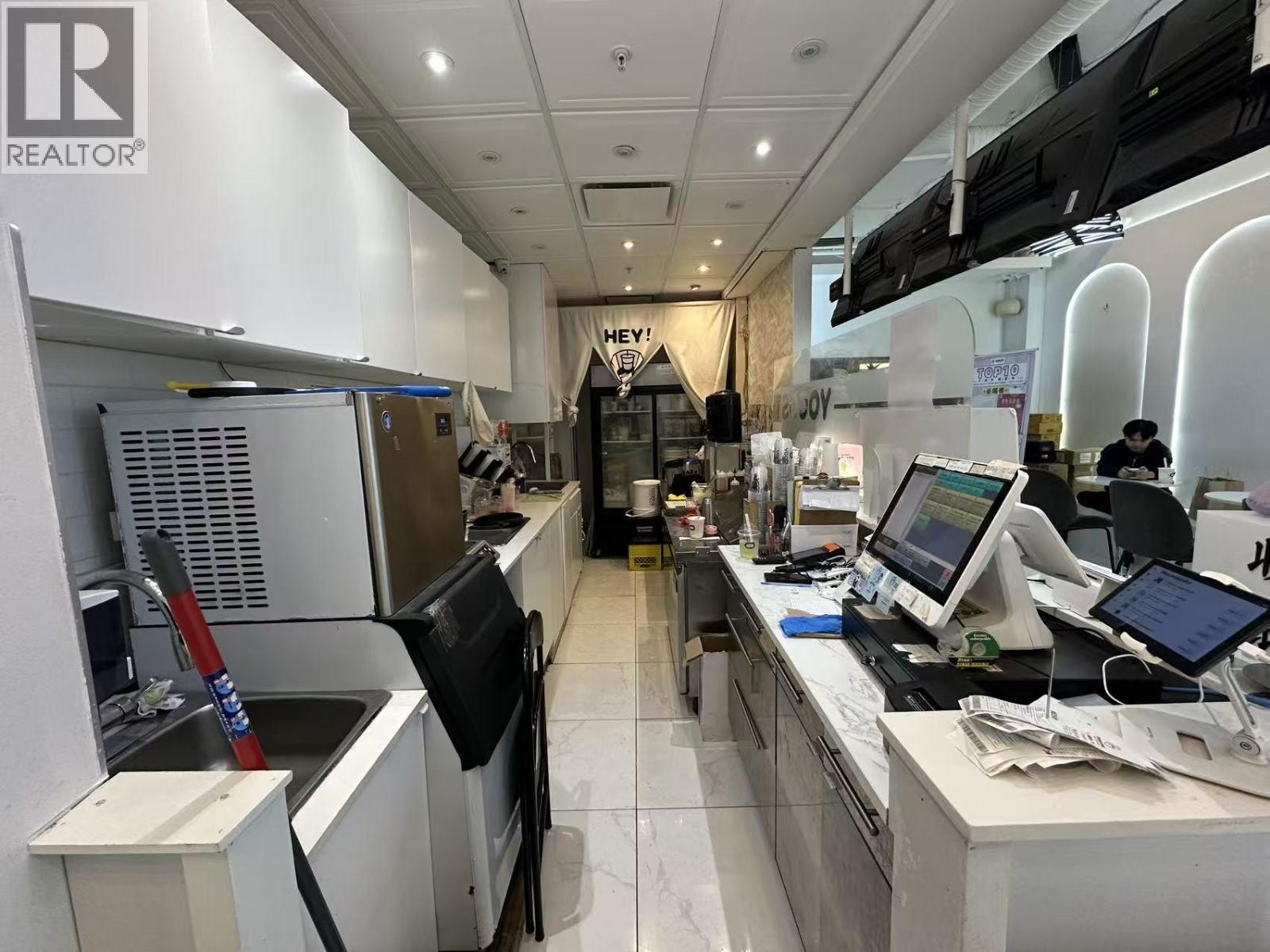 1140 8181 Cambie Road, Richmond, BC