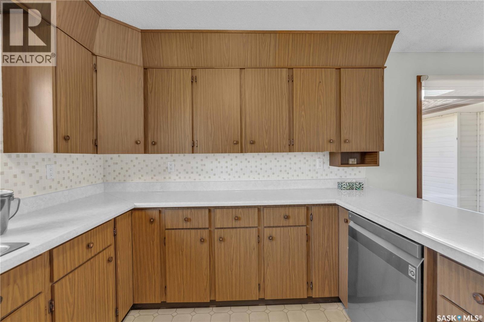 Koob Acreage, Viscount Rm No. 341, SK - Indoor Photo Showing Kitchen