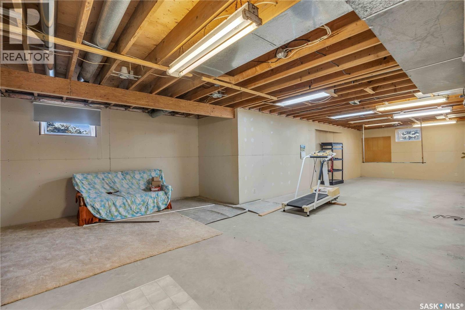 Koob Acreage, Viscount Rm No. 341, SK - Indoor Photo Showing Basement