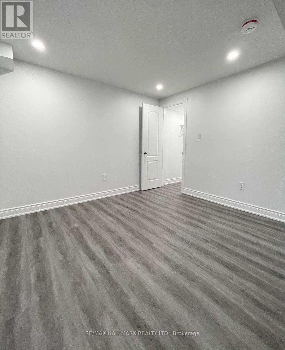 24 San Felice Lane, Hamilton, ON - Indoor