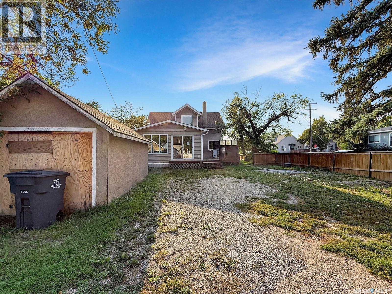 277 2Nd Avenue Ne, Swift Current, SK - Outdoor