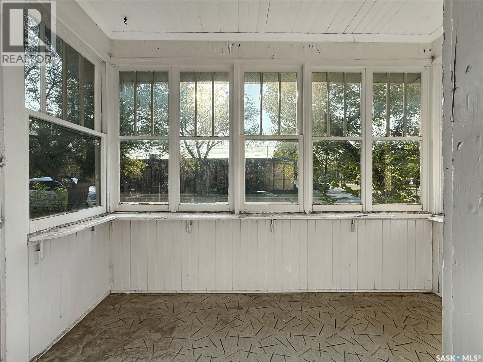 277 2Nd Avenue Ne, Swift Current, SK - Indoor Photo Showing Other Room