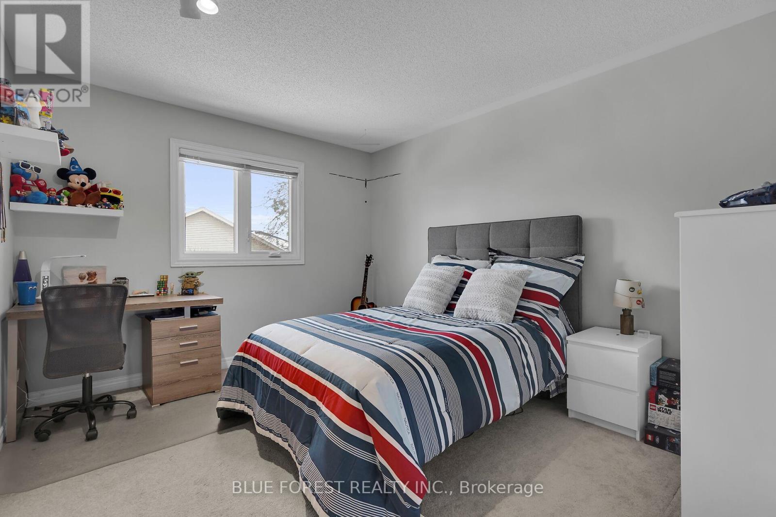 Second Bedroom 1 - 3 - 410 Ambleside Drive, London North (North A), ON - Indoor Photo Showing Bedroom