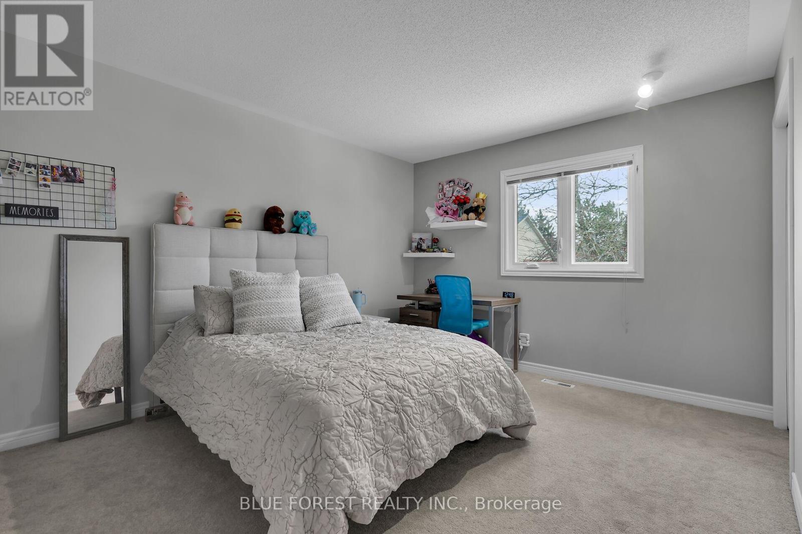 Third bedroom 1 - 3 - 410 Ambleside Drive, London North (North A), ON - Indoor Photo Showing Bedroom