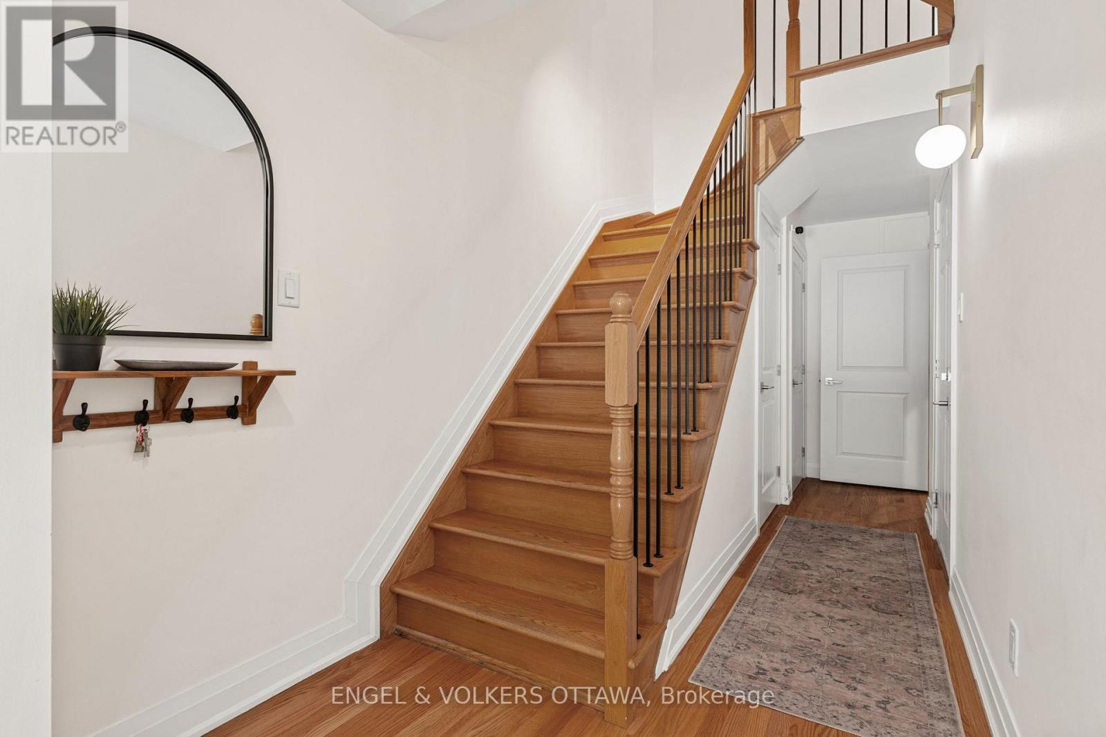 1137 Rockingham Avenue, Ottawa, ON - Indoor Photo Showing Other Room