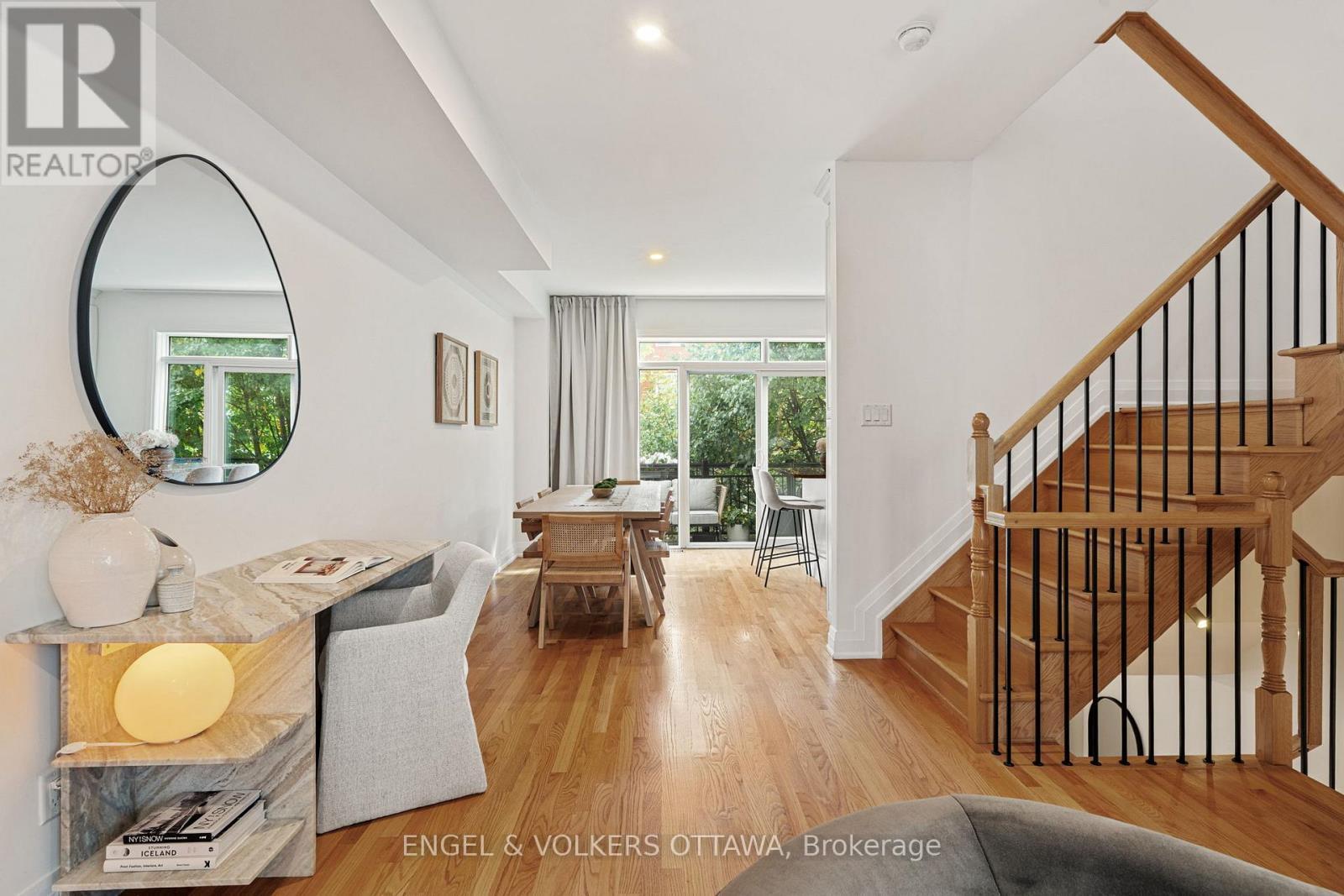 1137 Rockingham Avenue, Ottawa, ON - Indoor Photo Showing Other Room