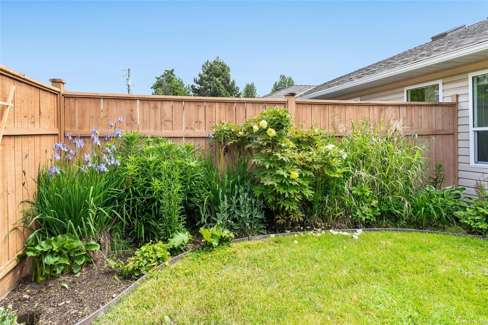 103-240 Stanford Ave East, Parksville, BC