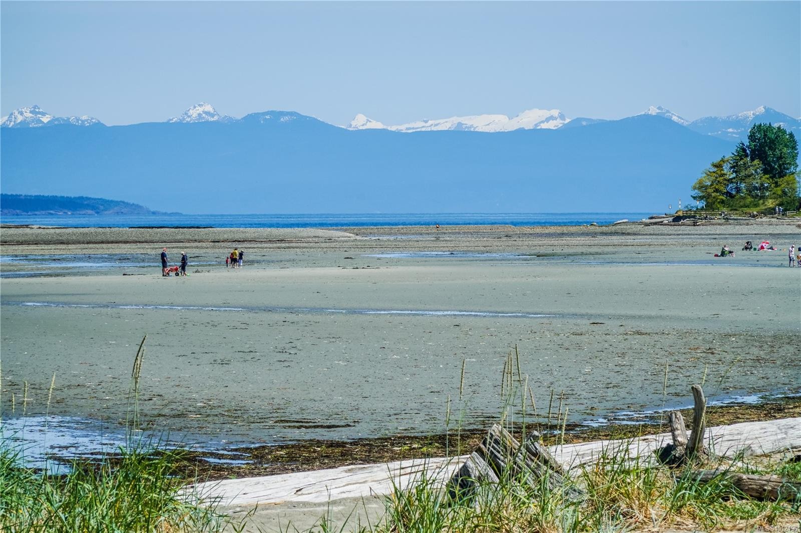 103-240 Stanford Ave East, Parksville, BC